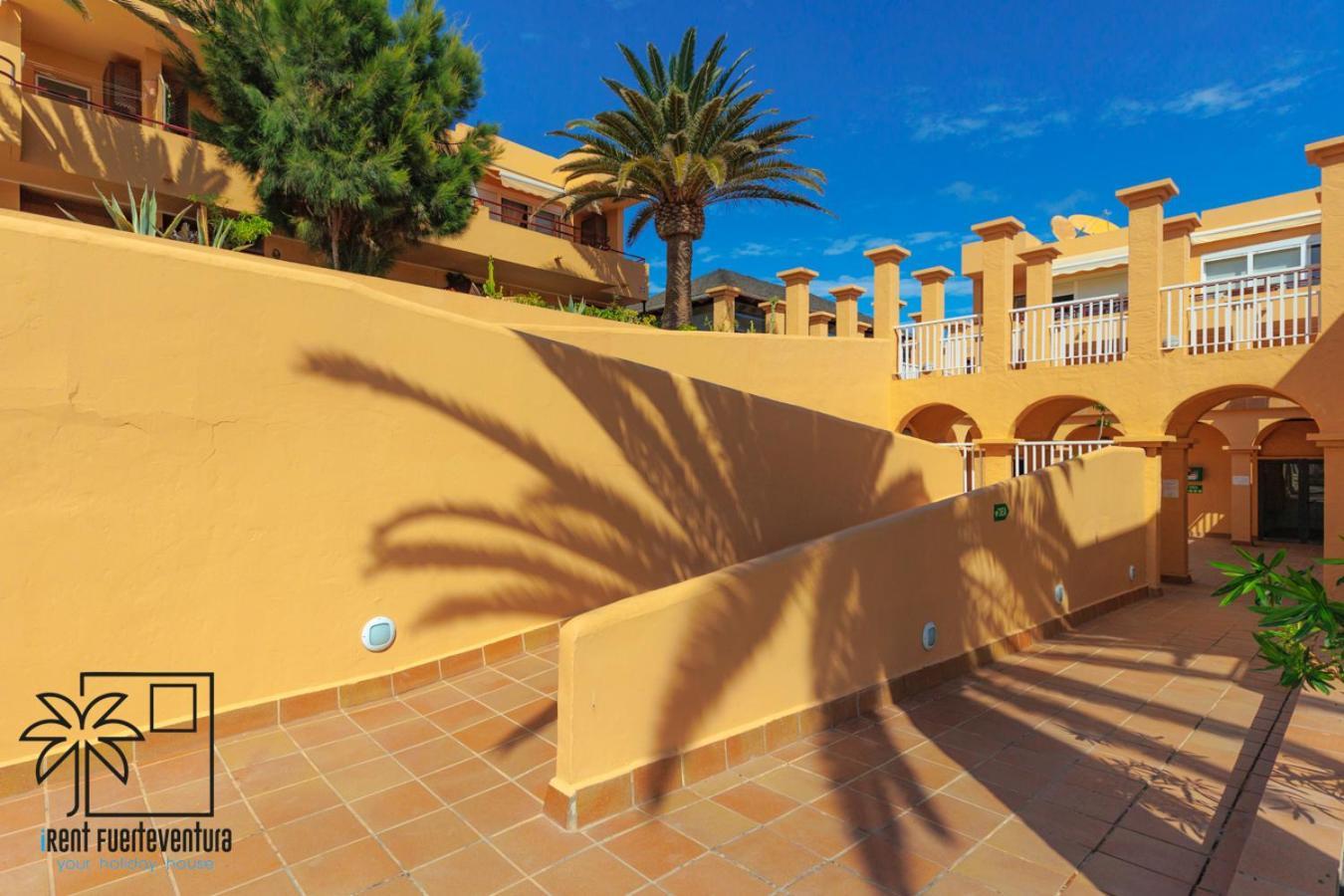 Appartamento Hola Bent Pool And Terrace Irent Fuerteventura Corralejo Esterno foto